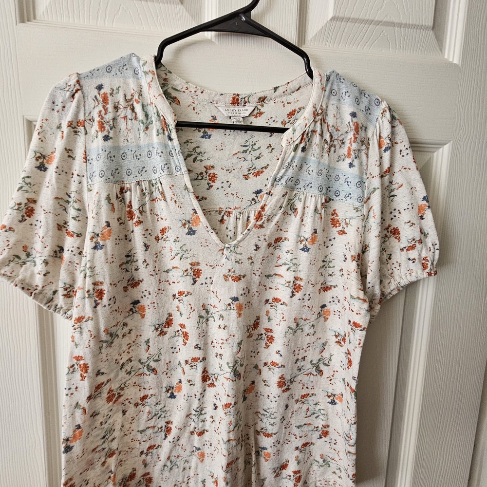 Floral V-Neck Women Top